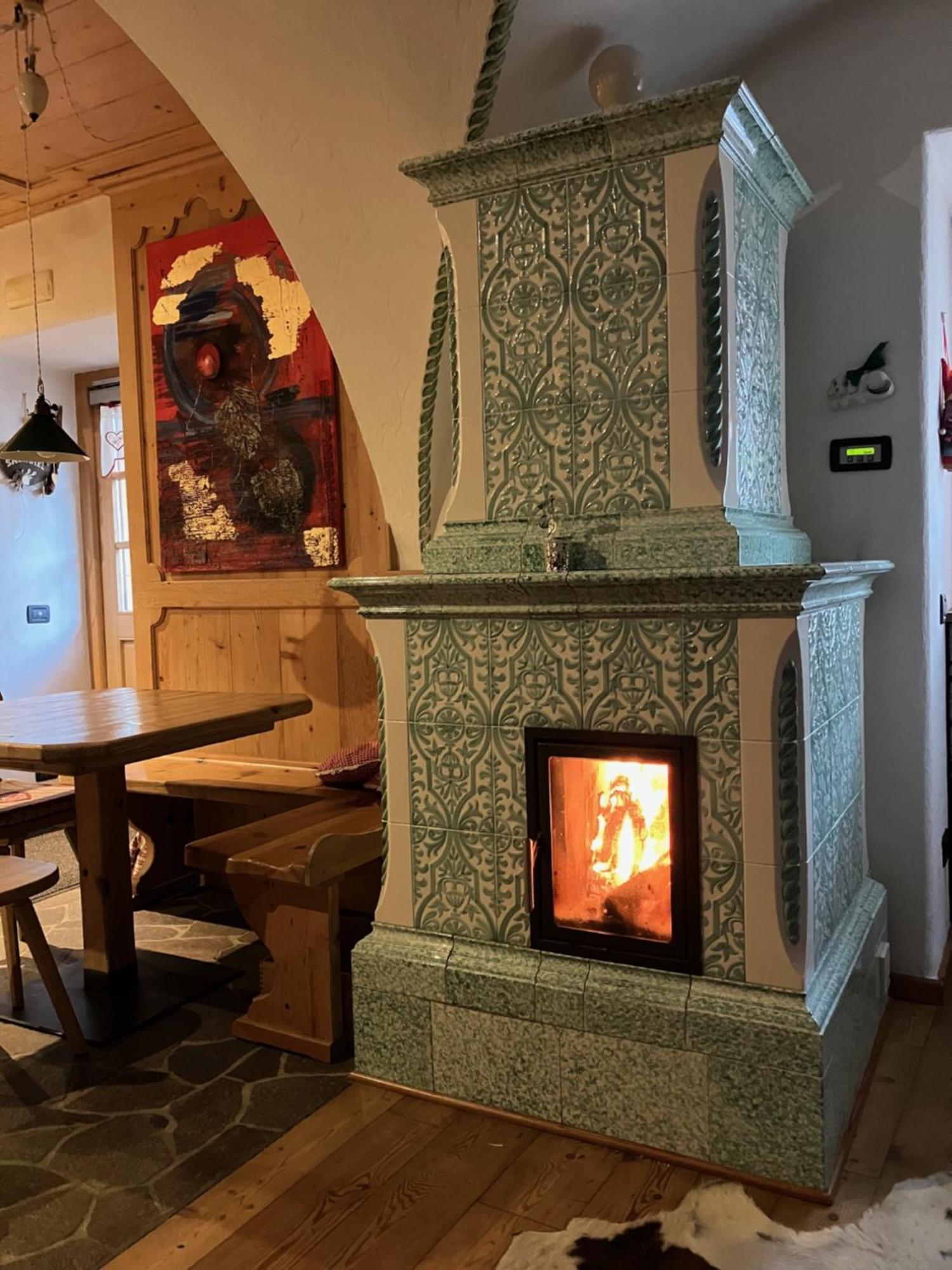 Hotel Garni Salvanel Cavalese Bagian luar foto